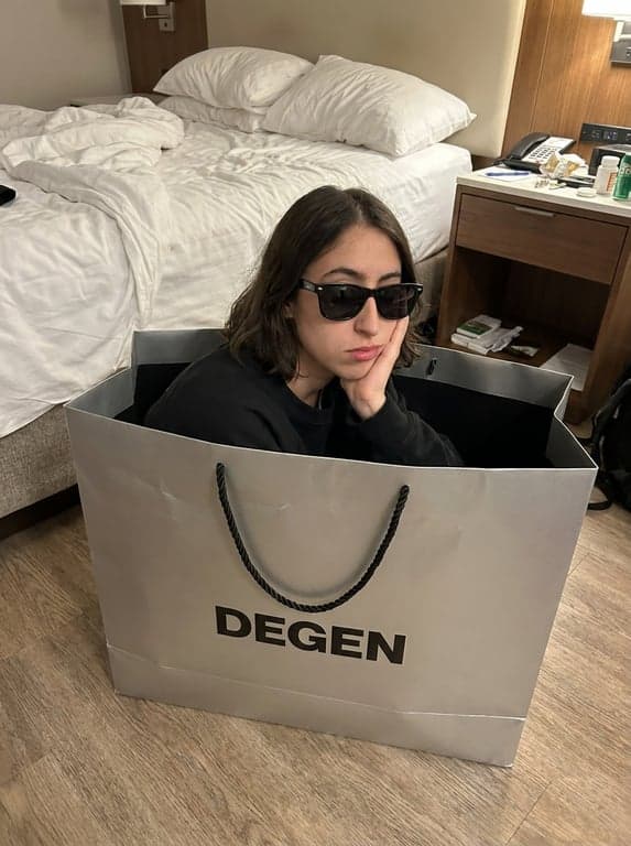 Gen image